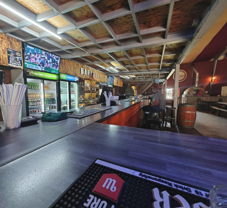 Commercial Property for Sale in Oranjesig Free State